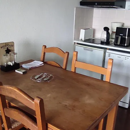 דירה Cosy Avec Piscine Privee Et Parking A Super-besse - Fr-1-814-163