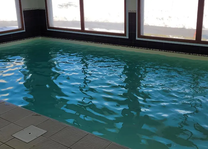 Cosy Avec Piscine Privee Et Parking A Super-besse - Fr-1-814-163 * Сюпер-Бес